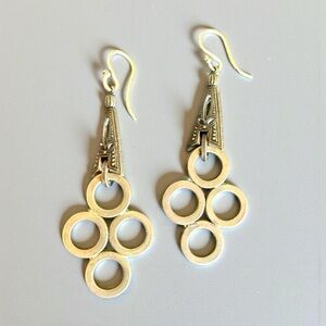 Mark Edge Four Circle Dangle Earrings